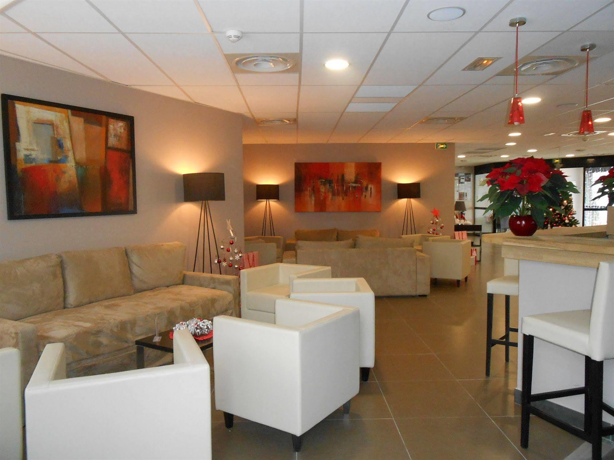 Zenitude Swiss Apparthotels Ferney-Voltaire Exterior foto